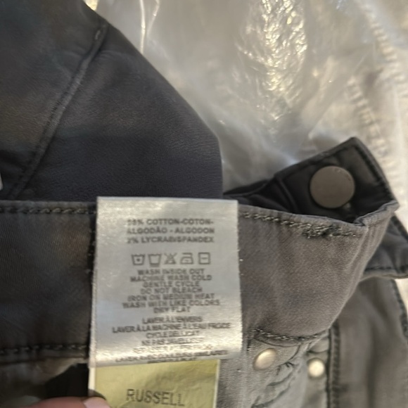 NWT DL1961 Russell Slim Straight Leg Jeans, 34x32 reg $225 - Picture 10 of 10